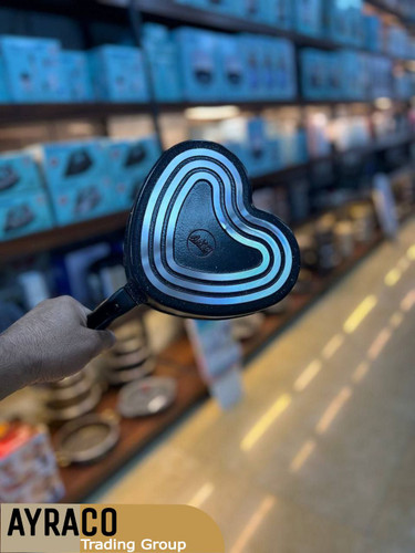 تابه قلبی سایز 20 سفید رنگ مشکی